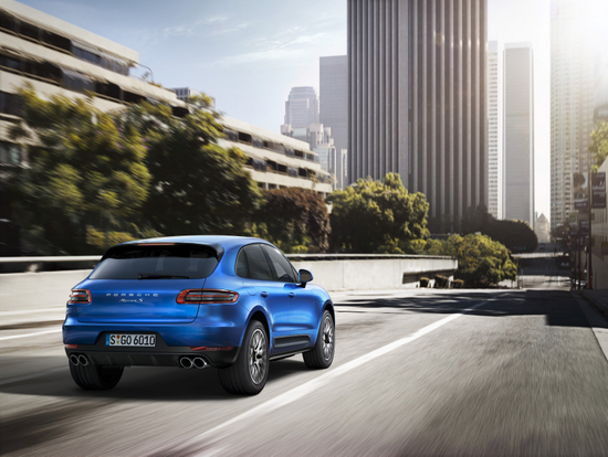 2015-Porsche Macan _1