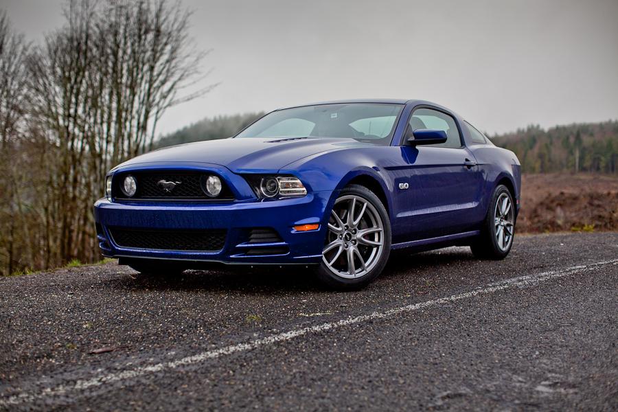 Ford-Mustang-GT-2013