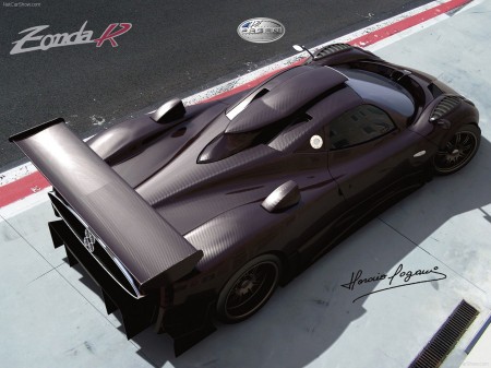 Pagani-Zonda_R-03