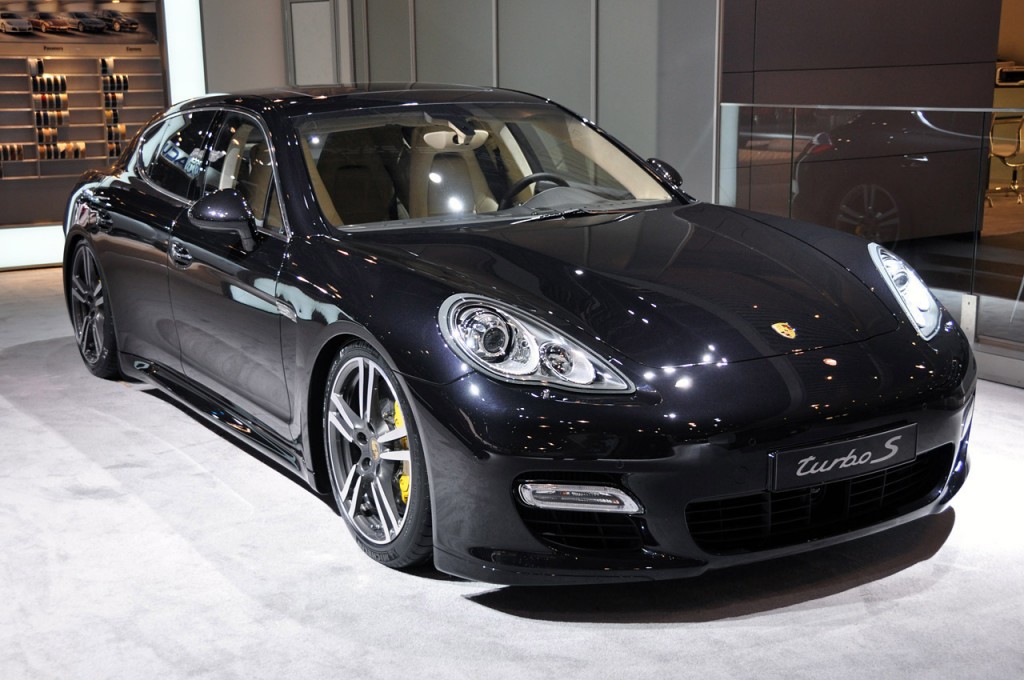 porsche-panamera-turbo-s-autoshow